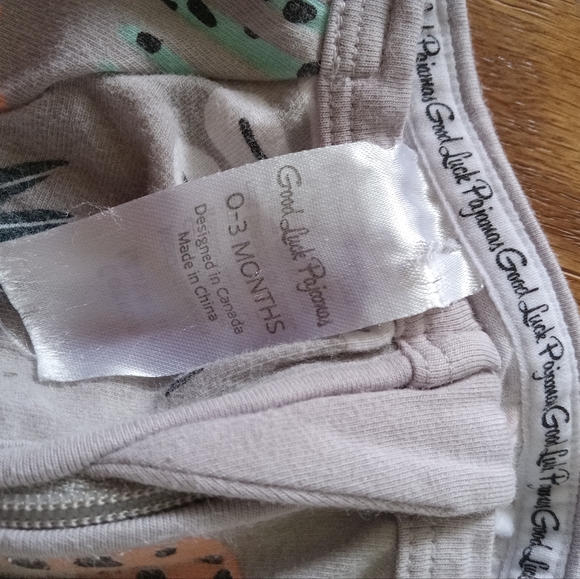 Baby animal onesie - Picture 2 of 3